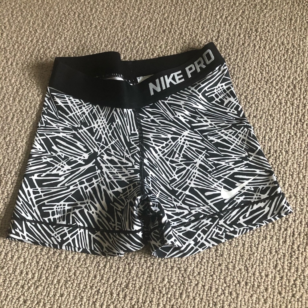 XS- Women’s Nike spandex.